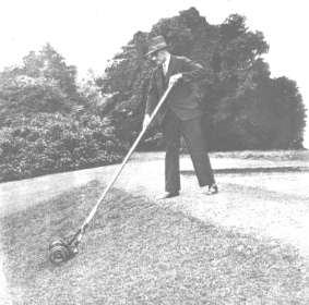 The Lion could be supplied with an extra-long handle so that it could be used to cut the grass on banks and slopes more easily.